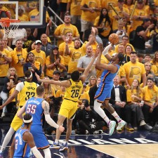 爱游戏官方-包含多特蒙德训练开放日，清晨刷新队史纪录引欢呼，NBA常规赛在即，资深球员宣示担当的词条