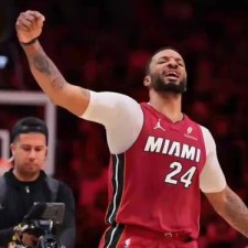 爱游戏官方-包含NBA总决赛赛程吃紧，迈阿密热火加时末段扳平良机，气氛紧张，年轻球员得到机会的词条