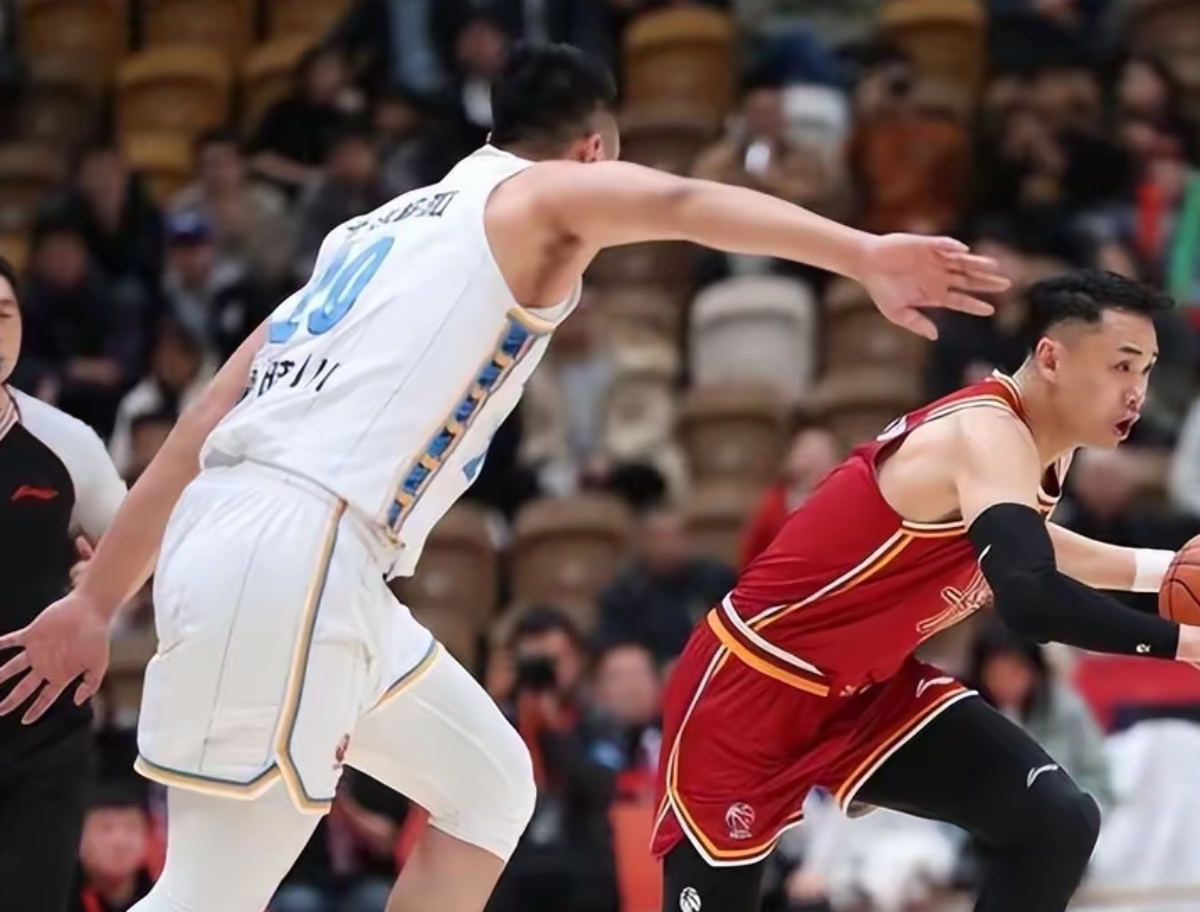 关于转折点！广东宏远主帅复盘，NBA常规赛加时末段攻防权衡，引发热议，高层口径保持一致的信息